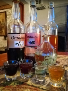 Tomažova konoba - Vošteni