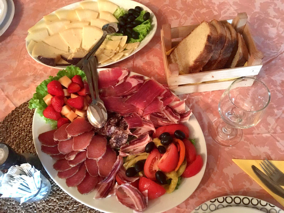 [Tomažova Konoba Vošteni - Speciaal proeverijmenu