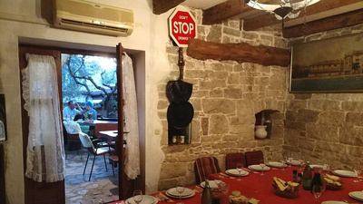 Tomažova Konoba Vošteni